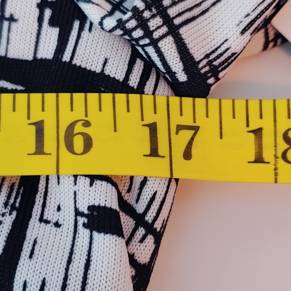 Perceptions WMS Black white Dress - Picture 8 of 8